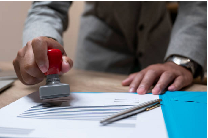 Serupa Namun Tak Sama, Inilah Perbedaan Notaris dan PPAT 1 Serupa Namun Tak Sama, Inilah Perbedaan Notaris dan PPAT